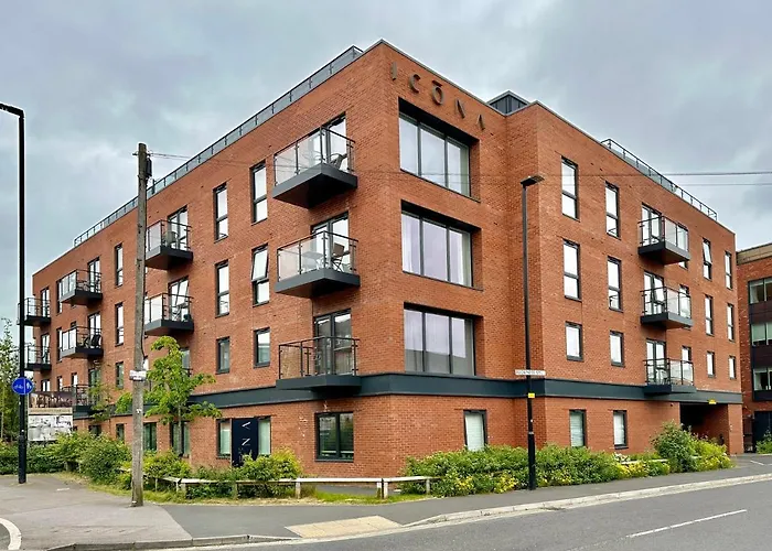 Icona 20 - City Centre Апартаменты *